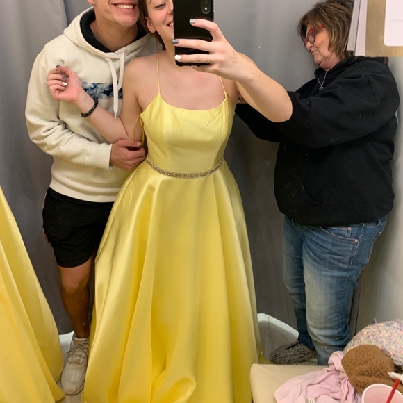 yellow formal/prom dress!!
